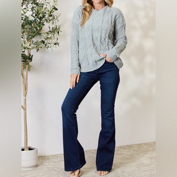 NEW BiBi Gray Chunky Cable Knit Cottagecore Grandma Crewneck Sweater - Picture 8 of 10